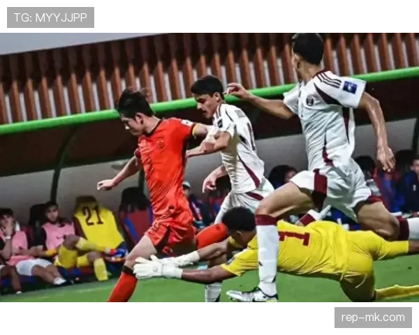 关键时刻频频失误，球队惨遭逆转引担忧