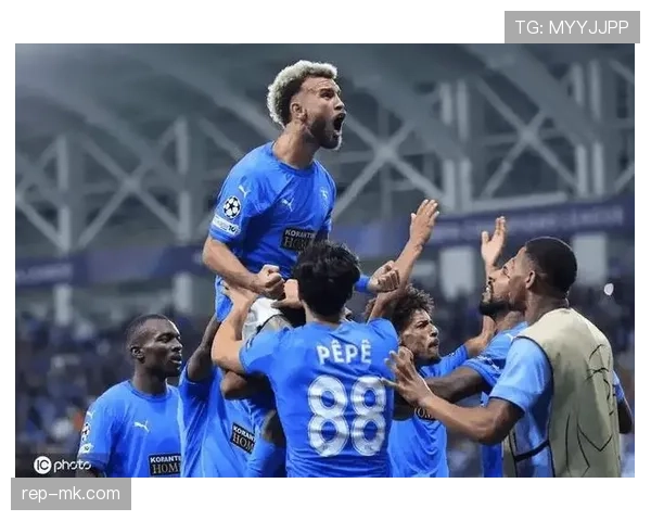 切尔西中场本赛季表现稳健，攻防转换效率持续提升