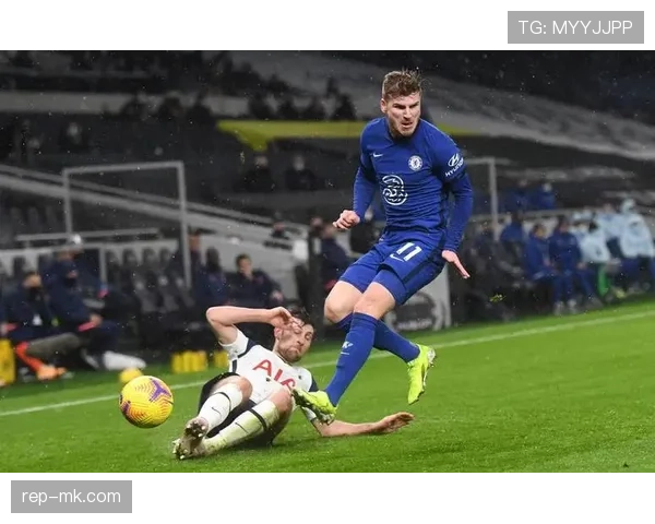 切尔西的进攻问题体现在控球优势但威胁不足，对比赛结果形成影响